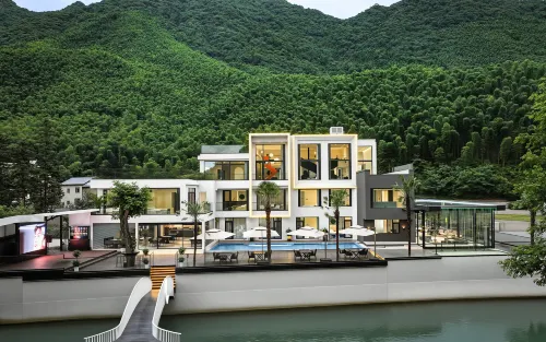 Moon Valley Pool Resort (Wannan Sichuan- Line Moon Bay Scenic Area Branch) - Hot Springs