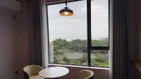 Zhuhai Qi'ao Biaoji Seascape Inn - con vista montagne