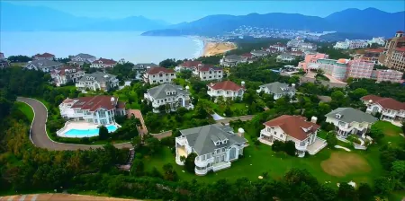 Xilei Hailu Guesthouse Отели рядом с достопримечательностью «Tawan Golden Sand Beach»