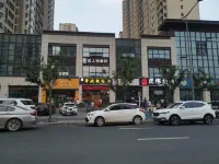 千百度主題酒店（太原萬科太原小鎮店） 鄰近極樂山莊的酒店