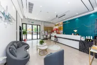 Jichu Hotel Hotels in Honghu