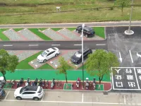 撫州吉和ビジネスホテル - 駐車場