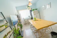 Yanyi Youth Hostel (Wuhan Residential District Kou Subway Station Branch)