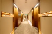 Yanshi Savile Yucheng Hot Spring Hotel فنادق في لويانغ