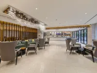 City Light Stay Hotel (Huangmei Dream City)