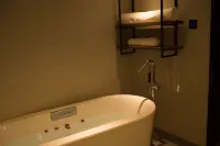 Yi Bao·Guan Zhi Hotel (Jiaozuo High-Speed Rail Station Branch)