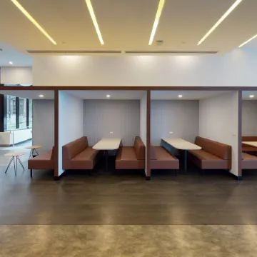 Essence Hotel Carlton