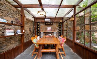 Floral Hotel · Taishan Heju Hotel