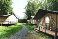 Ye Sen Hot Air Balloon Camp Hotels near Peng's House