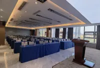 Wudang Elong Wanguo Hotel Các khách sạn ở Thập Yển