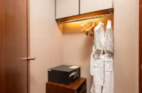 Metropolol Hotel Zhongshan West District Branch