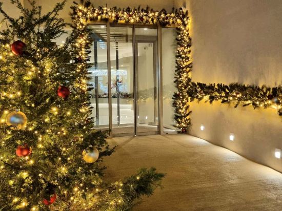 Sabi Boutique Christmas Commercial 2022 Hotels Near Artotaxidevontas In Athens - 2022 Hotels | Trip.com