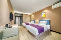Yinzuo Jiayi Hotel (Dongying Huanghe Road Wanda Plaza)