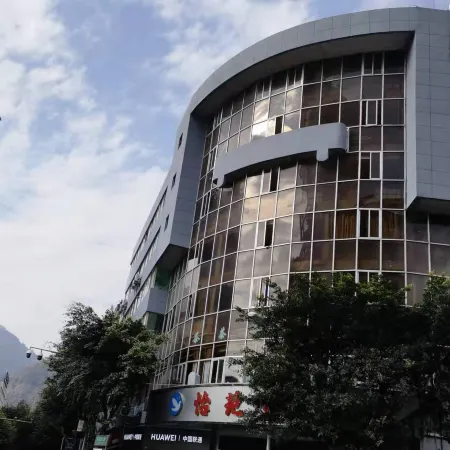 Yiyuan Hotel