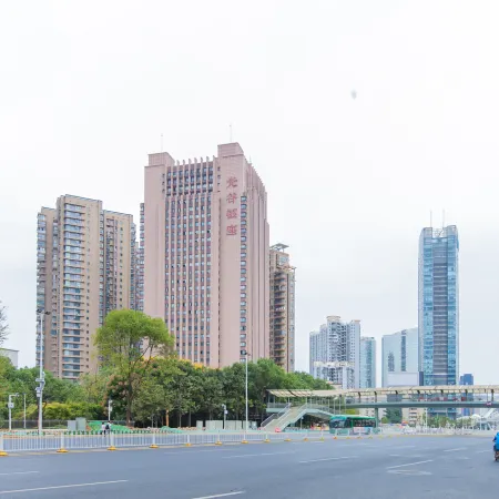 Youcheng Apartment (South Gate of Central China Normal University Mafangshan Subway Station)