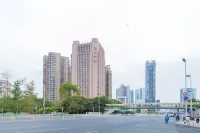 Youcheng hotel apartment (South Gate store of central China Normal University)