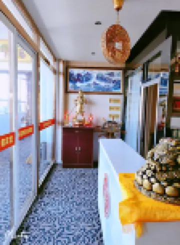 Xihong Business Hotel