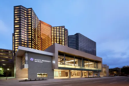 Hyatt Regency New Orleans Отели рядом с достопримечательностью «Лонг Вью Хаус энд Гарденс»