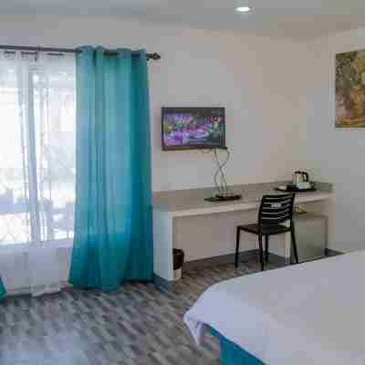 La Playa Estrella Beach Resort Rooms