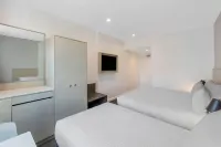 Travelodge Hotel Sydney Airport - Cheap