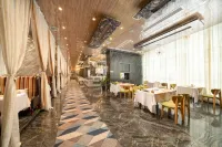 West Tour Fairy Tale Hotel (Guiping Xishan Scenic Area) Hotels in Guiping