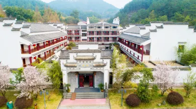 Yingshan Xiufeng Villa