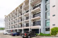 Goodday Kathu Hotels in der Nähe von Phuket Cobra Show and Snake Farm