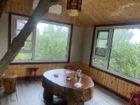 Zhuquanshan Gangzishu Restaurant B&B
