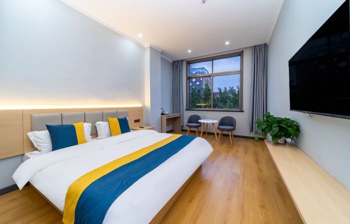 Pucheng Yiya Hotel