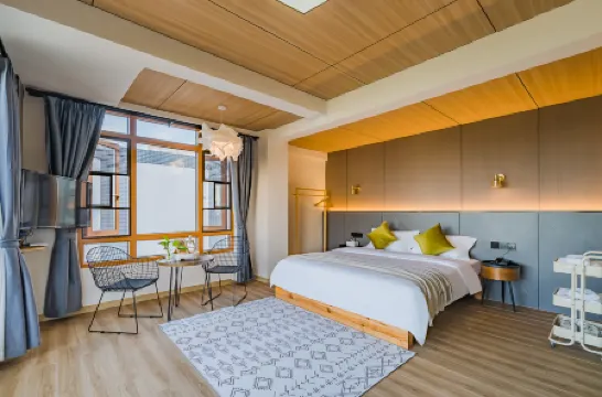 Huizhou Xingwashe Hotel (Tianyi City Chenjiangnan Station Store)