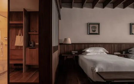 ANYU Hotel - Hangzhou West Lake Отели рядом с достопримечательностью «Zhijiang College of Zhejiang University of Technology»