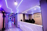 E-sports Hotel No.7 (Dingsheng International Wanda Plaza)