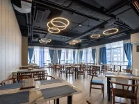 HydePark International Residence(Nanshan Houhai Subway Station) Hotels near Poly Theatre