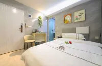 Xiangxing Apartment