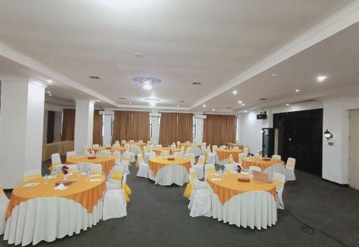 3. 호텔 부미 아시..