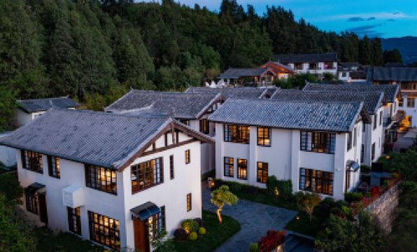 Shannian·Guanxueshan|Linggansen Oxygenholiday villa (Lijiang Ancient City Dashuiche Store)