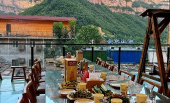 Linzhou Guanshan Wangshui Homestay