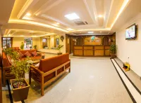 Hotel Earth Light
