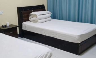 Luoning Hexiang Hotel