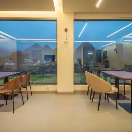 Yueqili · Zhixi Homestay (Shangnahui Branch, Wanfenglin Scenic Area, Xingyi)