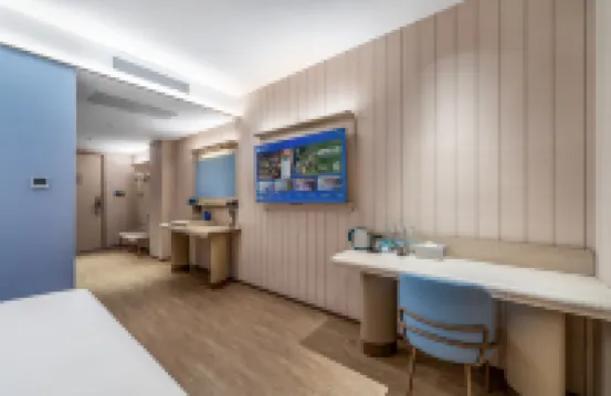 HanTing Hotel (Xilinhot Victoria Plaza)