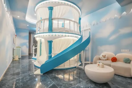 Shanghai Dino Star Holiday Home