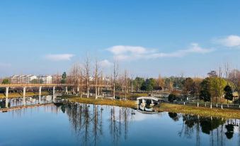 Chengdu Yueyue Impression Hotel