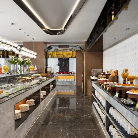 Hampton by Hilton Jiujiang Changhong Revenue