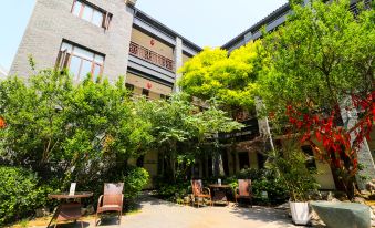 Qihai Pan Resort Hotel