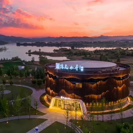 Yunzhu Lake Sunshine Waterfront Hotel