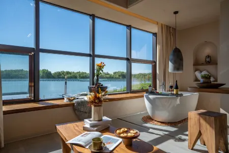 Homestay at the foot of Beishan Mountain in Burqin