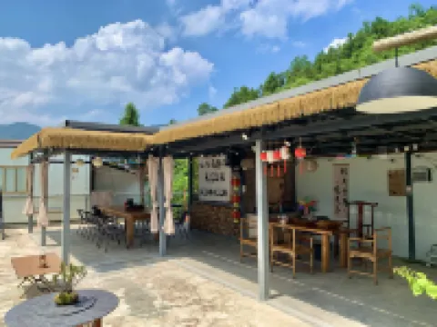 湖畔·自家院子民宿（清遠桃花湖店）