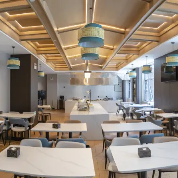 See Songshan Hotel