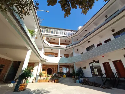 Hongkunyuan Guesthouse Hotel a Jizu Mountain Scenic Area